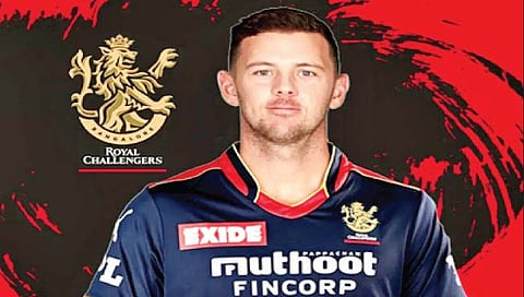 रॉयल चॅलेंजर्स बेंगलोर संघाला मोठा धक्का; महागडा खेळाडू अनुपलब्धच