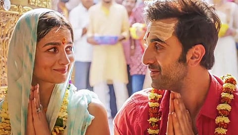 #RanbirAliaWedding : रणबीर-आलियाच्‍या लग्‍नाळू चाहत्‍यांकडून मीम्सचा पाऊस