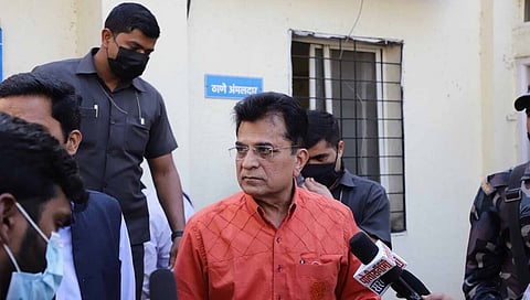 Kirit Somaiya :  सोमय्यांनी अवघ्या दोन मिनिटांत पत्रकार परिषद गुंडाळली!