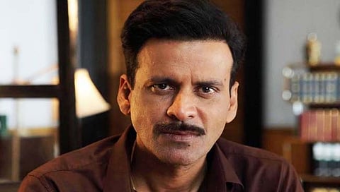 Manoj Bajpayee : ‘साऊथ’ चित्रपटांच्या यशाने बॉलिवूडला भरली धडकी, मनोज वाजपेयीचे बेधडक विधान
