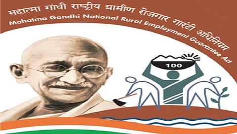 सोलापूर : उन्हामुळे मजुरांची कामाला दांडी