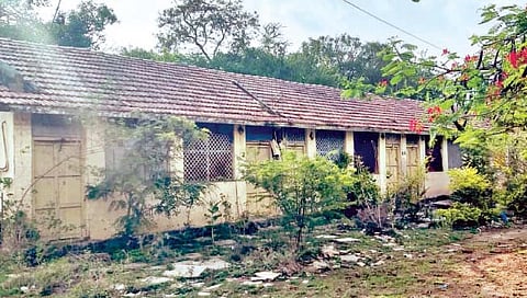 सांगली : जत पोलिसांना ‘कोणी घर देता का घर’!