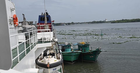 ऑपरेशन ‘खोजबीन’! समुद्रातील अमली पदार्थांची तस्करी रोखली, तब्बल १,५२६ कोटींचे हेरॉईन जप्त