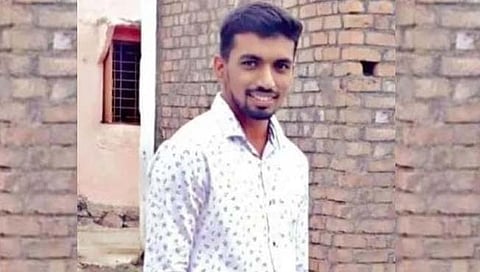 लातूर :  व्यायाम करताना भरधाव कारची धडक ; तरुण ठार, एक जखमी