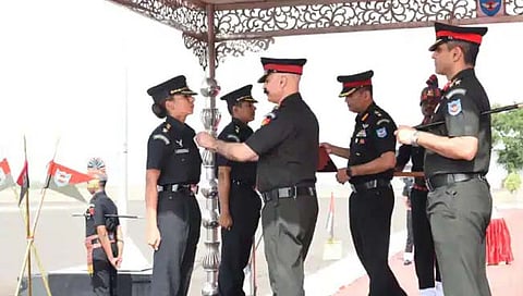 अभिमानास्पद! कॅप्टन अभिलाषा बराक बनल्या लष्कराच्या पहिल्या महिला फायटर पायलट