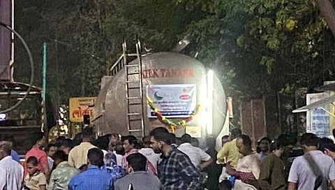 रमजाननिमित्त दूध विक्री 
