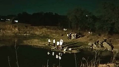 डोंबिवलीजवळ पाणीटंचाईने घेतला ५ जणांचा बळी; खदानीत २ महिलांसह ३ मुलं बुडाली