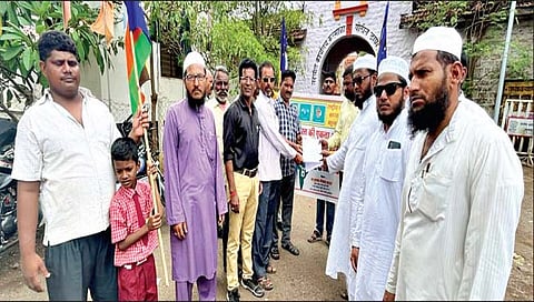 करमाळा बंद