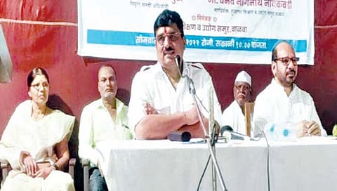 सांगली : समृद्ध, सुदृढ पिढीसाठी झोकून द्या : इंद्रजित देशमुख