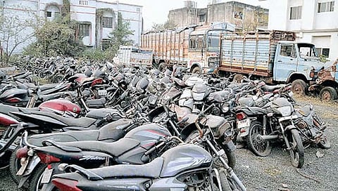 औरंगाबाद : आमच्या तालुक्यात वाहने किती? आरटीओ निरुत्तर