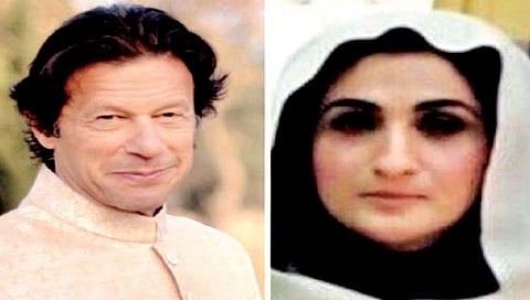 5 कॅरेट हिर्‍याच्या अंगठीची भुरळ इम्रान खानच्या पत्नीला ; जाणून घ्या काय आहे बातमी