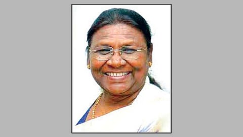 ‘रालोआ’चे पारडे जड