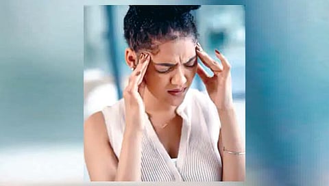 महिलांमध्ये मायग्रेनची समस्या पुरुषांपेक्षा तिप्पट