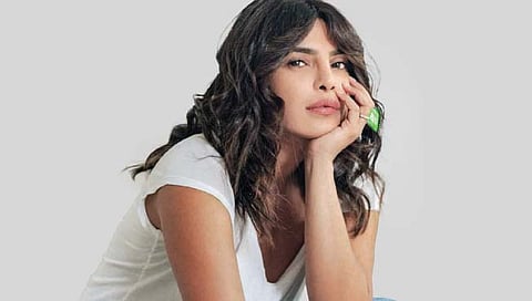 निक म्हणतो, प्रियांका मजबूत ‘आई’