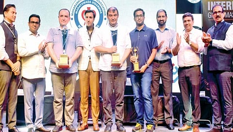 फारूक अमोनातोव्हला विजेतेपदाचा मान