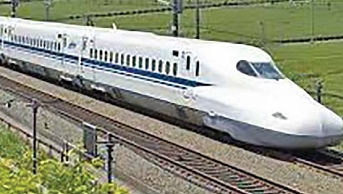 मुंबई : बुलेट ट्रेनच्या कामांना वेग