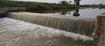 भीमा नदीपात्रात पाकुळखडा बुडीत बंधारा बांधा; मांडवगण फराटा येथील माजी उपसरपंचांची मागणी