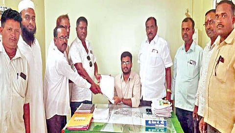 कण्हेरी ग्रामस्थांचा प्रभाग रचनेवर आक्षेप