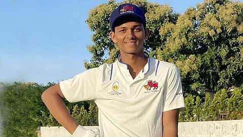 यशस्वी जैस्वालची कासवछाप खेळी