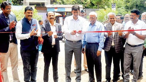 पुढारी एज्युदिशा प्रदर्शनाचे शानदार उद्घाटन