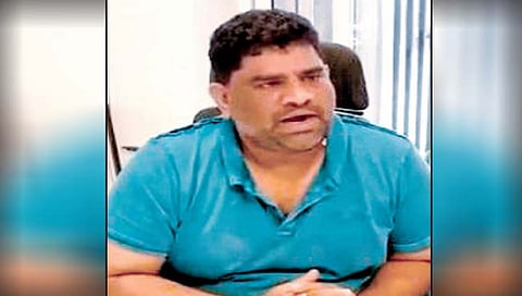 कोकण : पक्षांतरावेळीच दीपक केसरकरांची सुरक्षा धोक्यात कशी येते?