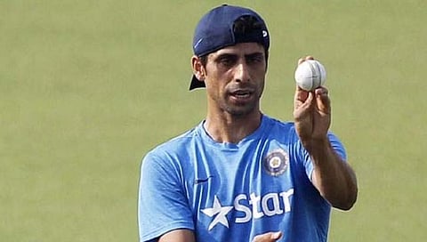 ऋषभची चूक द्रवीडने टाळायला हवी होती : आशिष नेहरा