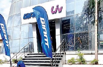 क्रीडासंकुल नव्हे, सायकल शोरूम; कर्मचार्‍यांनाच नाही थांगपत्ता