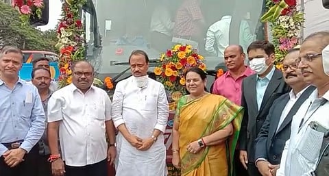 राज्यातील पहिल्या इलेक्ट्रिक एसटीचा लोकार्पण सोहळा संपन्न