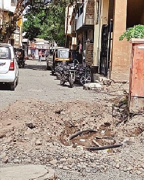 वाकड परिसरातील रस्त्याचे काम कासवगतीने