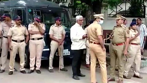 मुंबईत कडेकोट पोलीस बंदोबस्त; कलम १४४ अंतर्गत प्रतिबंधात्मक आदेश पाळण्याच्या सूचना