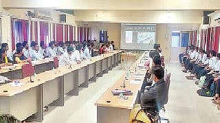 राहुरी : विद्यार्थ्यांंमध्ये पेटंट संस्कृती आणणे गरजेचे : कुलगुरु डॉ. पी.जी. पाटील