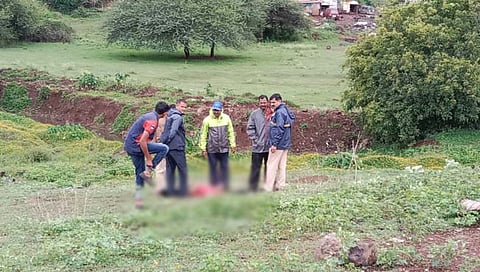 तरुणाचा खून 