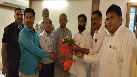 Nashik : दिंडोरीचे शिवसेनेचे नगरसेवक मुख्यमंत्री शिंदेच्या भेटीला ; जिल्हाभरात चर्चेला उधाण