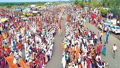 सातारा : टाळ-मृदुंगा संगे… गेले रिंगण रंगुनी…