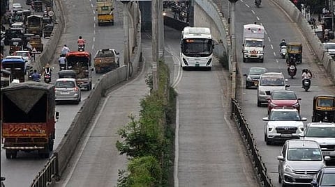 पुणे: पावसाळी लाइनमध्ये अतिक्रमणे, राडारोडा; सिंहगड रस्ता परिसरातील स्थिती