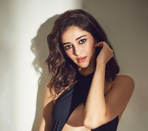 Ananya Panday : अन्यना झाली उप्स मोमेंटची शिकार (Video)