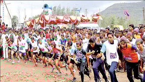 राज्यस्तरीय दंडोबा क्रॉसकंट्रीत मोरे प्रथम
