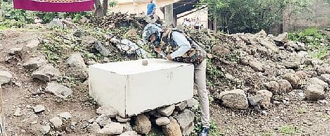 मांजरी परिसरात सापडला जुना बॉम्ब