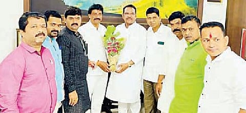 तीनच दिवसांत ‘बारणे’ प्रेम उफाळले , मावळ शिवसेना पदाधिकार्‍यांची भूमिका बदलली