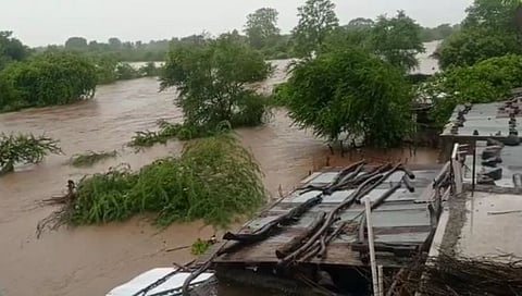 यवतमाळ : धो-धो पावसाने जिल्ह्यात पूरपरिस्थिती; बेंबळाचे १८ दरवाजे उघडले