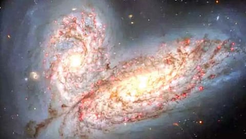 अंतराळात दोन आकाशगंगांची होत आहे महाधडक