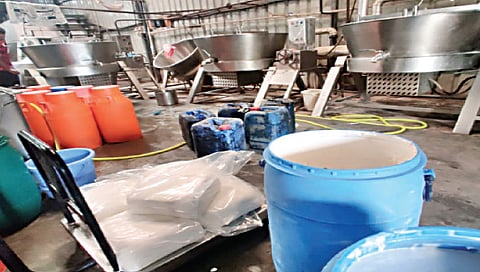 Fake Paneer : तुम्ही घेत असलेलं पनीर बनावट तर नाही? कसे ओळखाल?