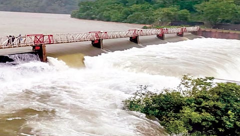 कोल्हापूरवर महापुराचे सावट