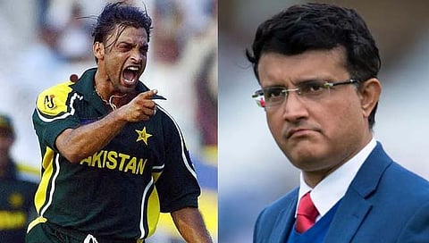 शोएब अख्तर म्हणाला, मला गांगुलीच्या बरगड्या मोडण्यास सांगितले होते