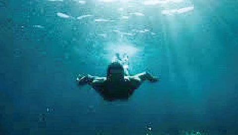 तैवानी सैनिक व्हायचे तर... माणसाला मासा व्हावे लागते