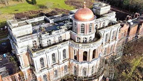 चार अब्जांचा, पण ‘शापित’ भव्य महाल