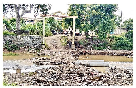 नगर : ‘त्या’ पुलाची विद्यालयाकडून दखल; प्रशासनाची मात्र चुप्पी