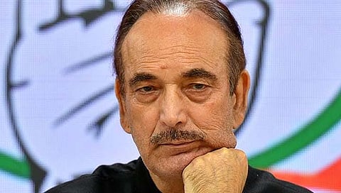 काँग्रेसला मोठा धक्का! गुलाब नबी आझाद यांचा पक्षातील सर्व पदांसह सदस्यत्वाचाही राजीनामा