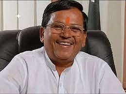 निमोणे : आ. पाचर्णे पर्वाच्या अस्तानंतर शिरूर पंचक्रोशीत नेतृत्वाची पोकळी