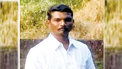 कोल्हापूर : चालत्या स्कूल बसमध्ये चालकाचा मृत्यू